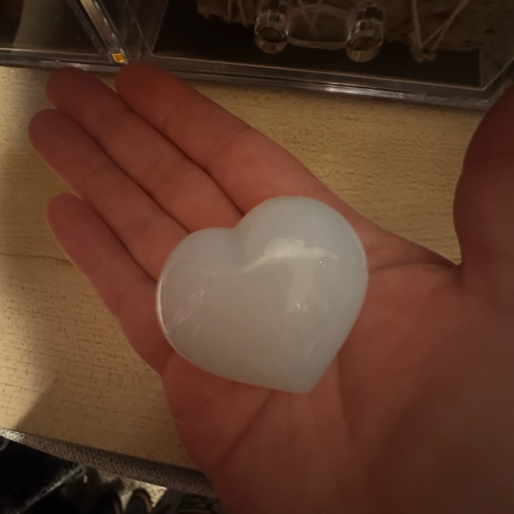 Small Heart Stone - Opaque White Heart Palm Stone. Opalite Crystal.